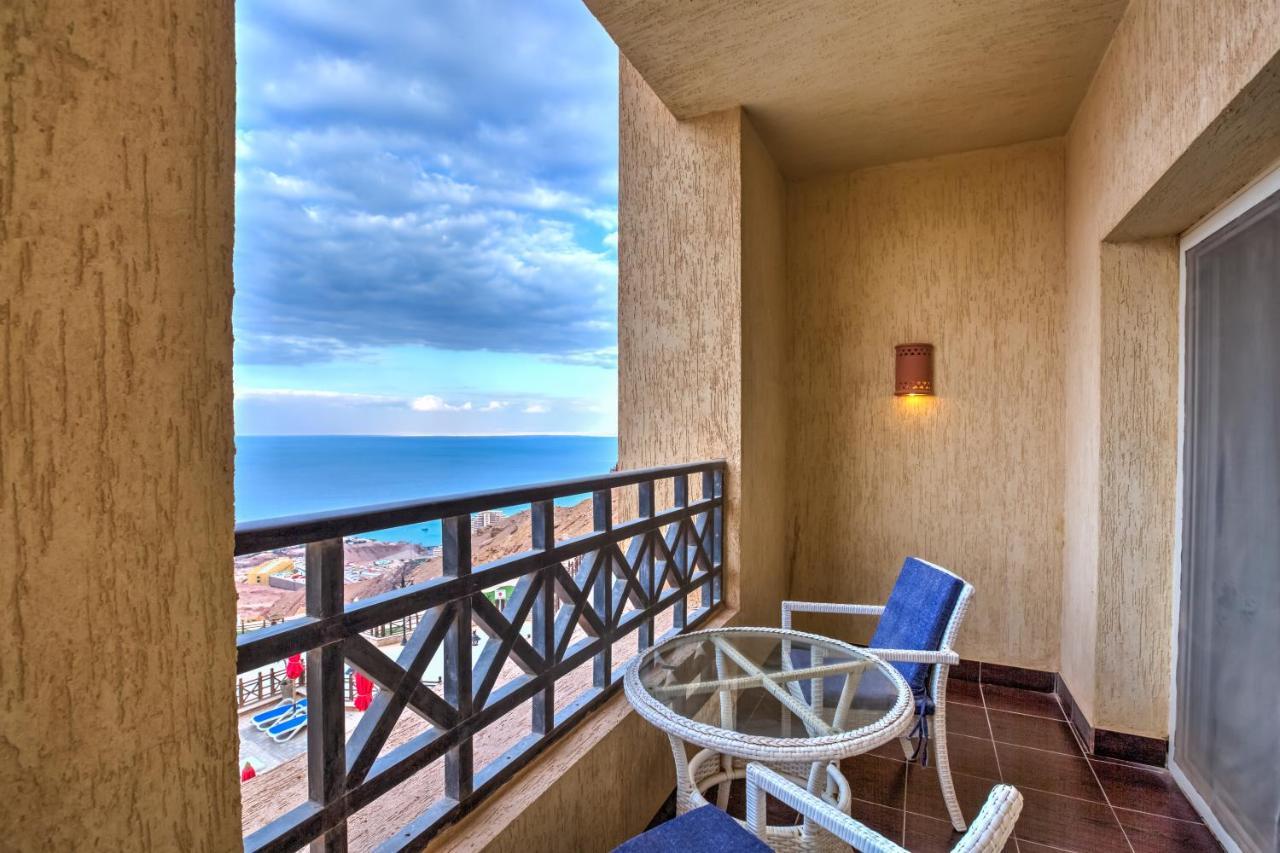 Porto El Jabal Hotel Ain Sukhna Buitenkant foto